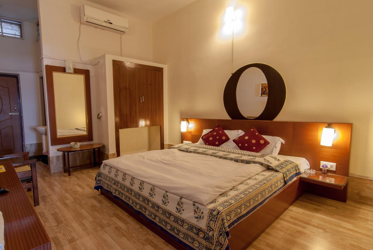 Hotel Jyoti Forbesganj Exterior foto